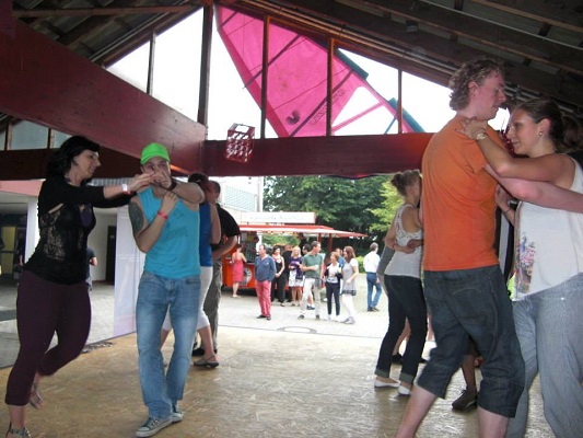 Salsa & Kizomba Social - Open Air